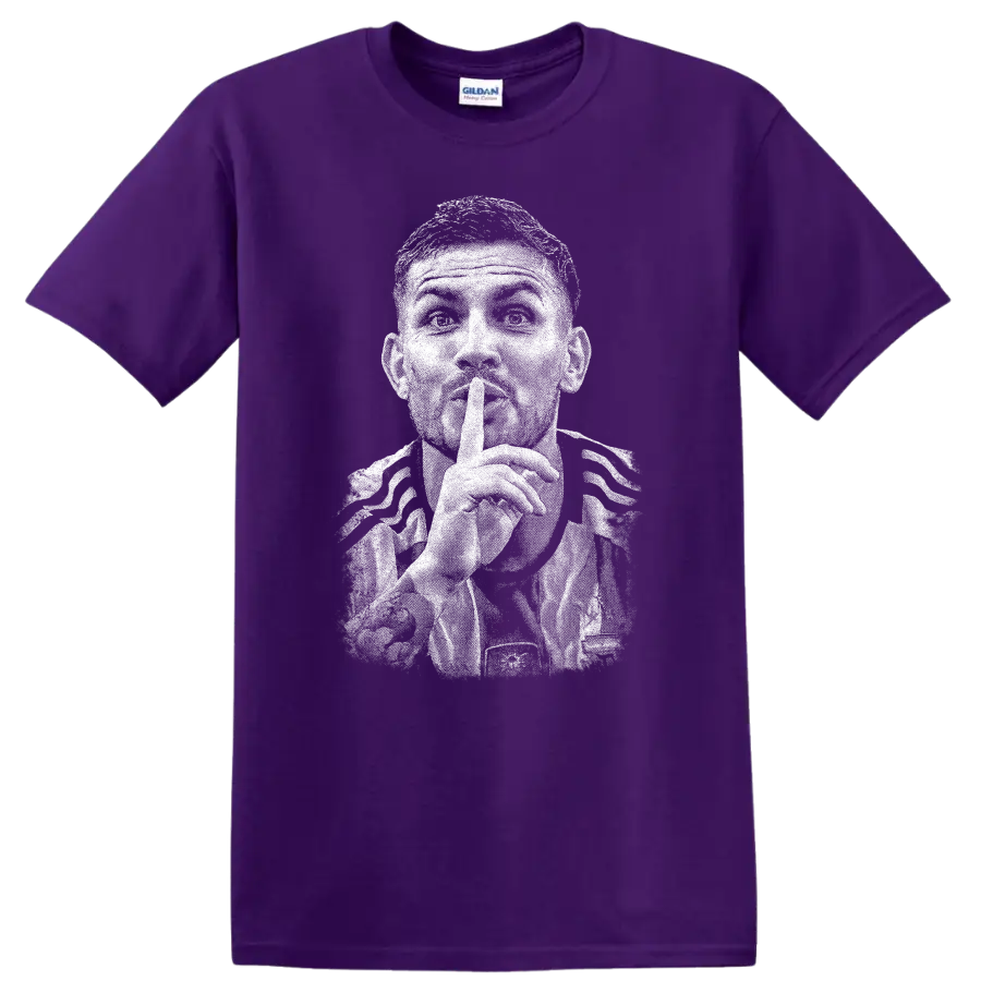 Retro soccer player portrait of Leandro Paredes on T Shirt on a Purple T Shirt