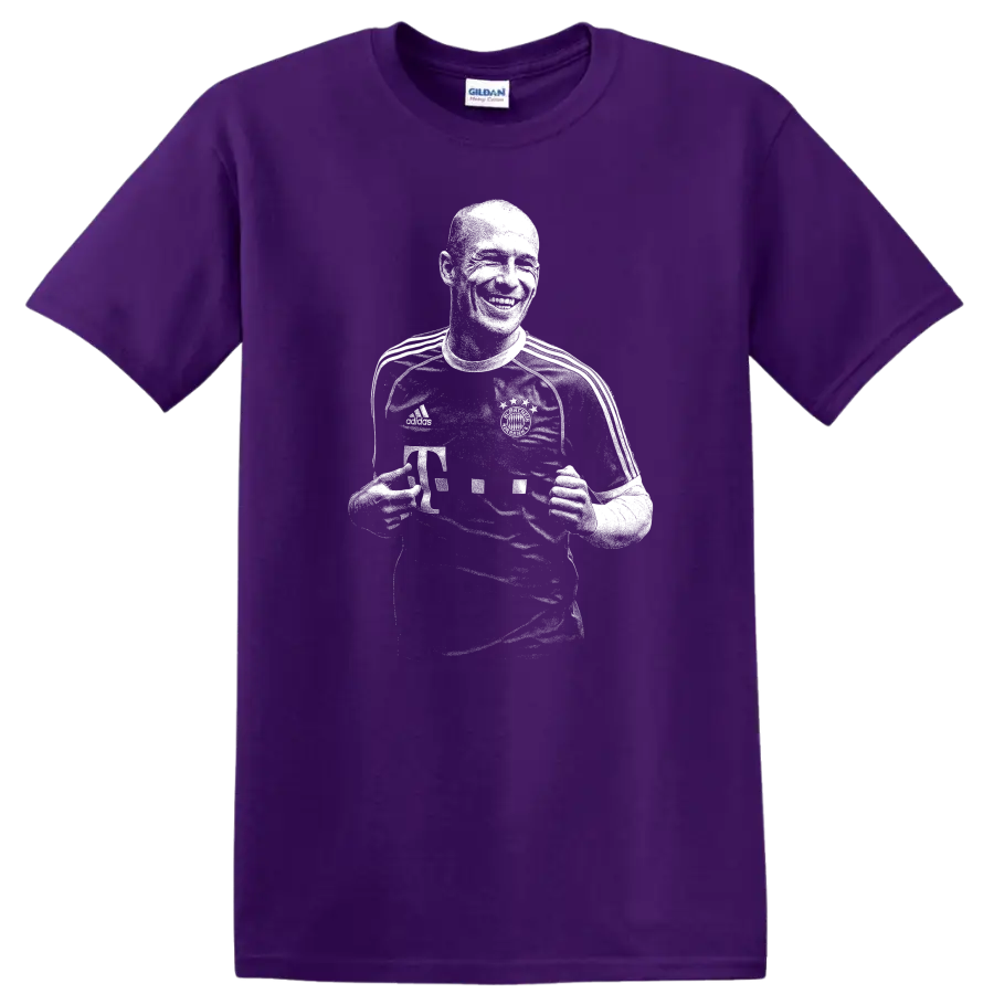 Black and white retro soccer portrait of Arjen Robben on a T Shirt on a Purple T Shirt