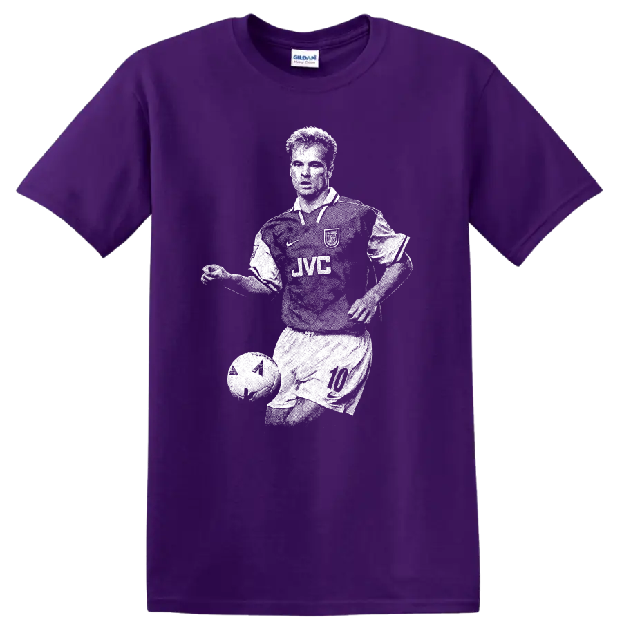 Retro soccer player portrait of Dennis Bergkamp on T Shirt on a Purple T Shirt