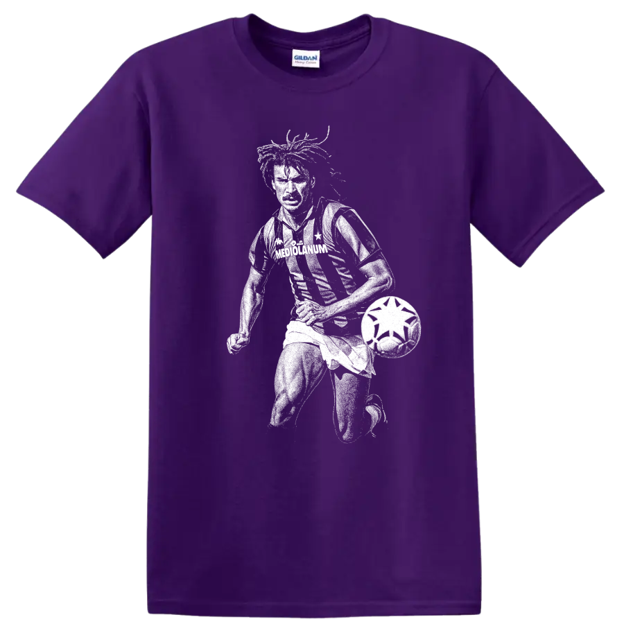 Retro black-and-white Ruud Gullit soccer portrait silhouette T shirt on a Purple T Shirt
