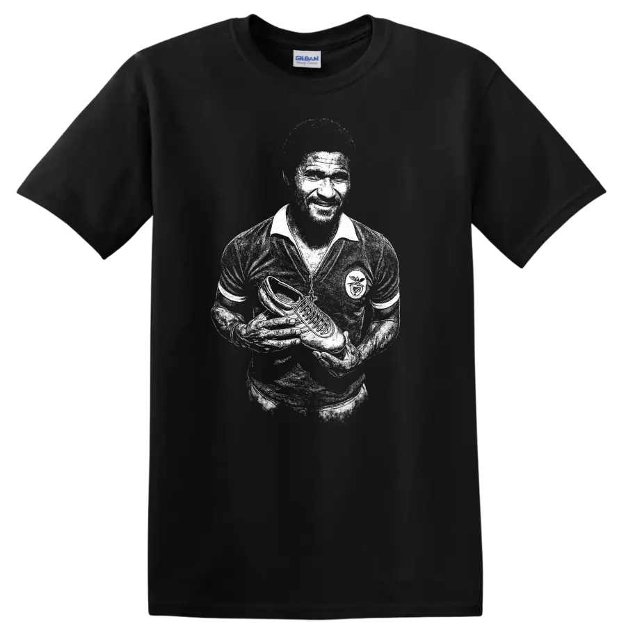 Retro black and white portrait of Eusébio da Silva Ferreira on T - Black