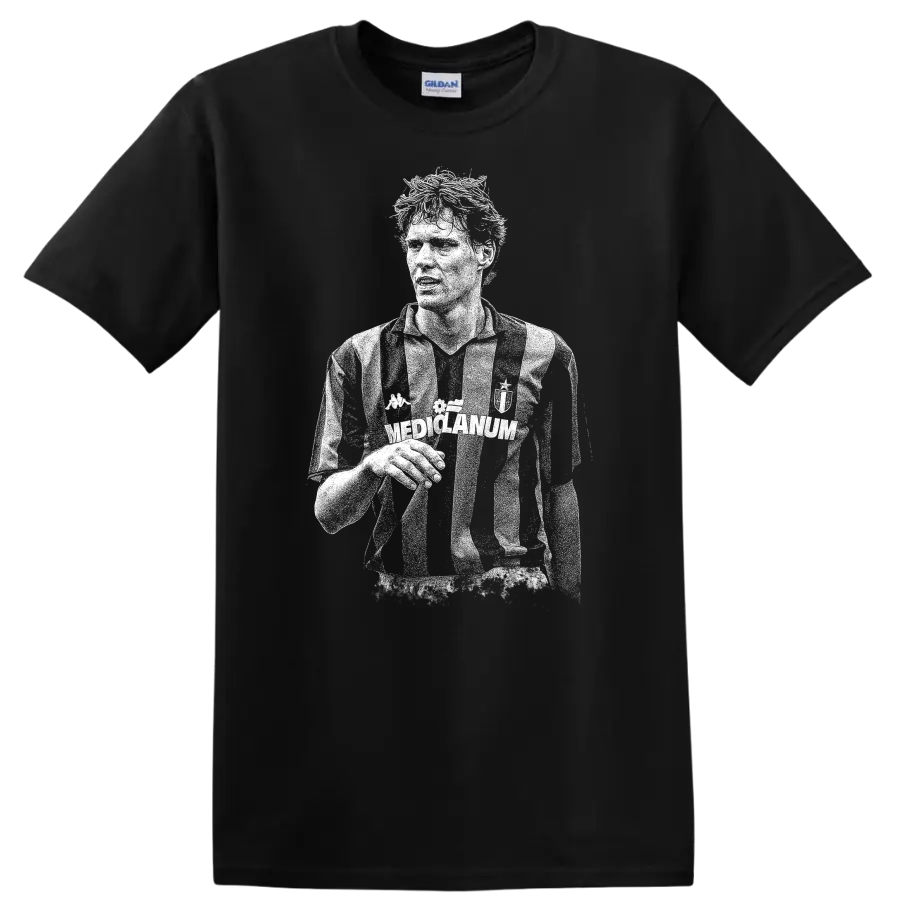 Black and white retro soccer portrait of Marco van Basten T shirt - Black