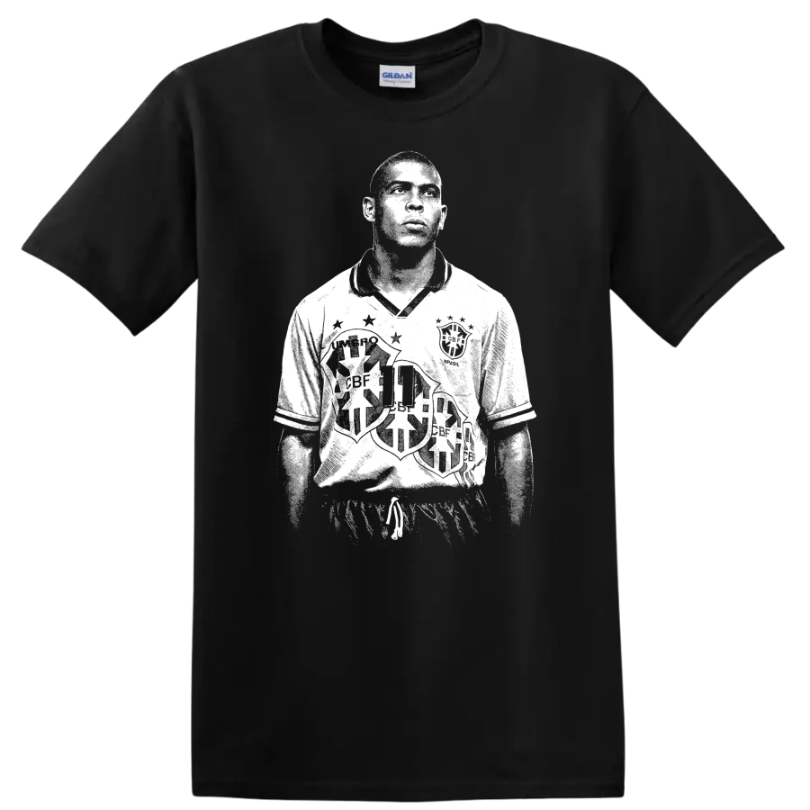 Retro soccer portrait of Ronaldo Nazário legend style - Black