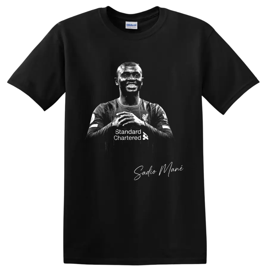 Sadio Mané Liverpool soccer portrait in high-contrast black-and-white with signature on a Black T Shirt