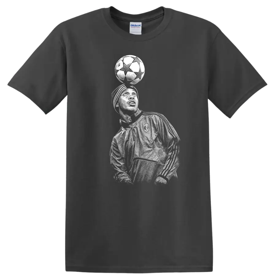 Retro soccer portrait of Ronaldo de Assis Moreira in legend style T - Charcoal