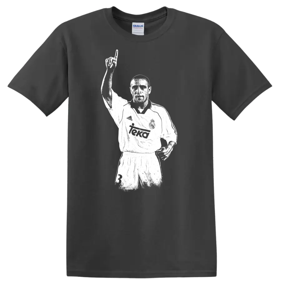 Retro soccer legend portrait of Roberto Carlos in vintage style T - Charcoal