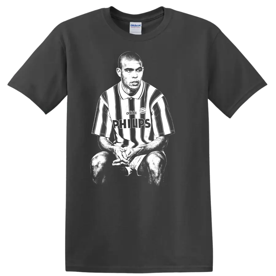 Black and white retro soccer portrait of Ronaldo Nazário style graphic T - Charcoal