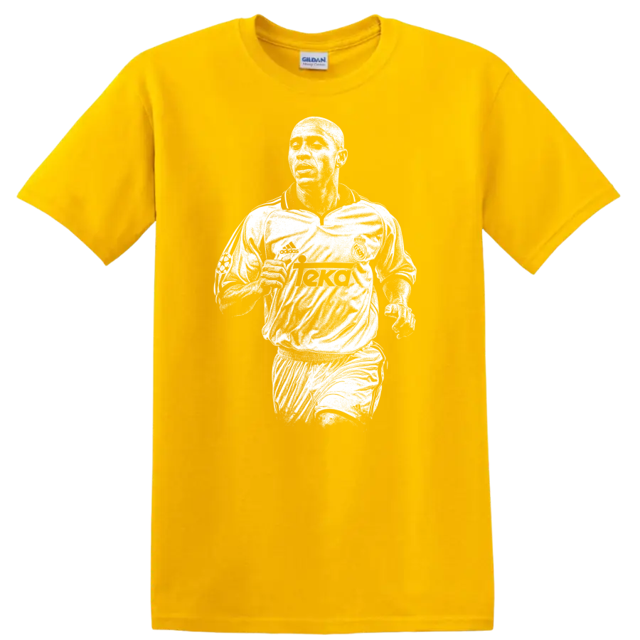 Retro soccer portrait of Roberto Carlos da Silva Rocha legend style T - Daisy (Yellow)