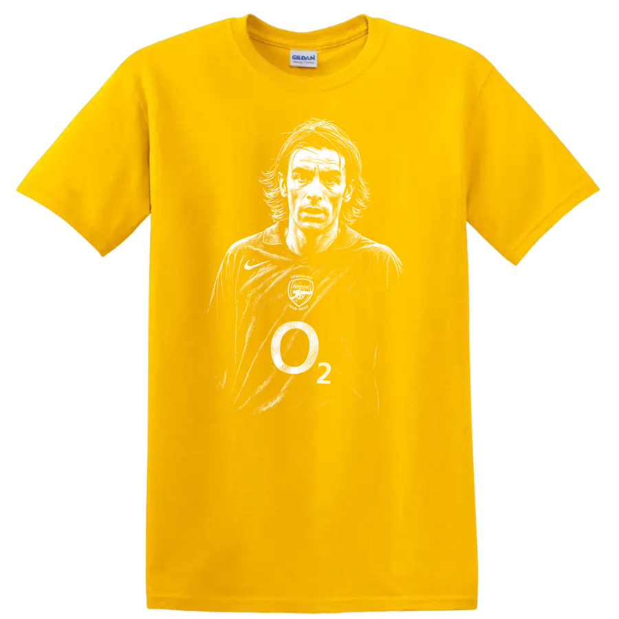 Retro soccer player portrait of Robert Pirès style in high-contrast black and white T shirt - Daisy (Yellow)