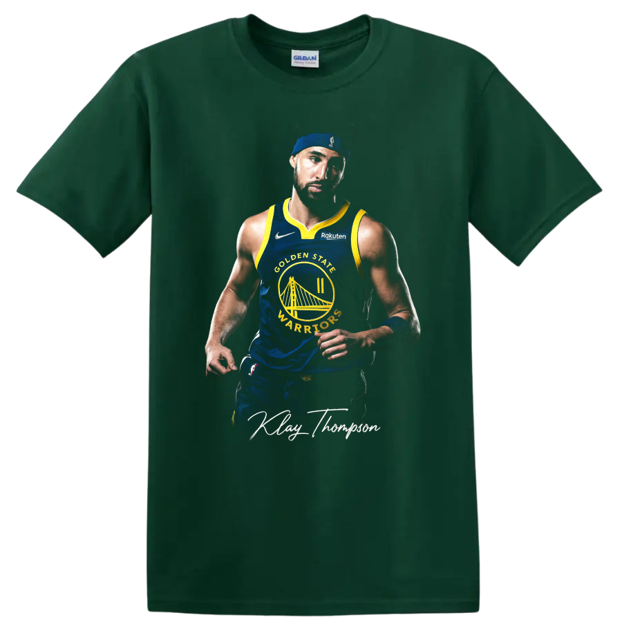 Stephen Curry Golden State Warriors number 30 basketball portrait with signature-style on a Forest Green T Shirt