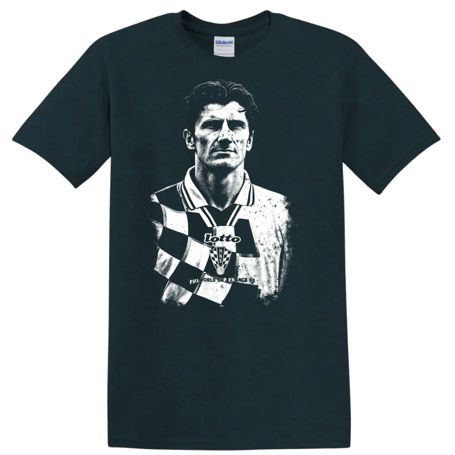 High-contrast retro soccer portrait of Davor Šuker graphic T - Midnight (Green)