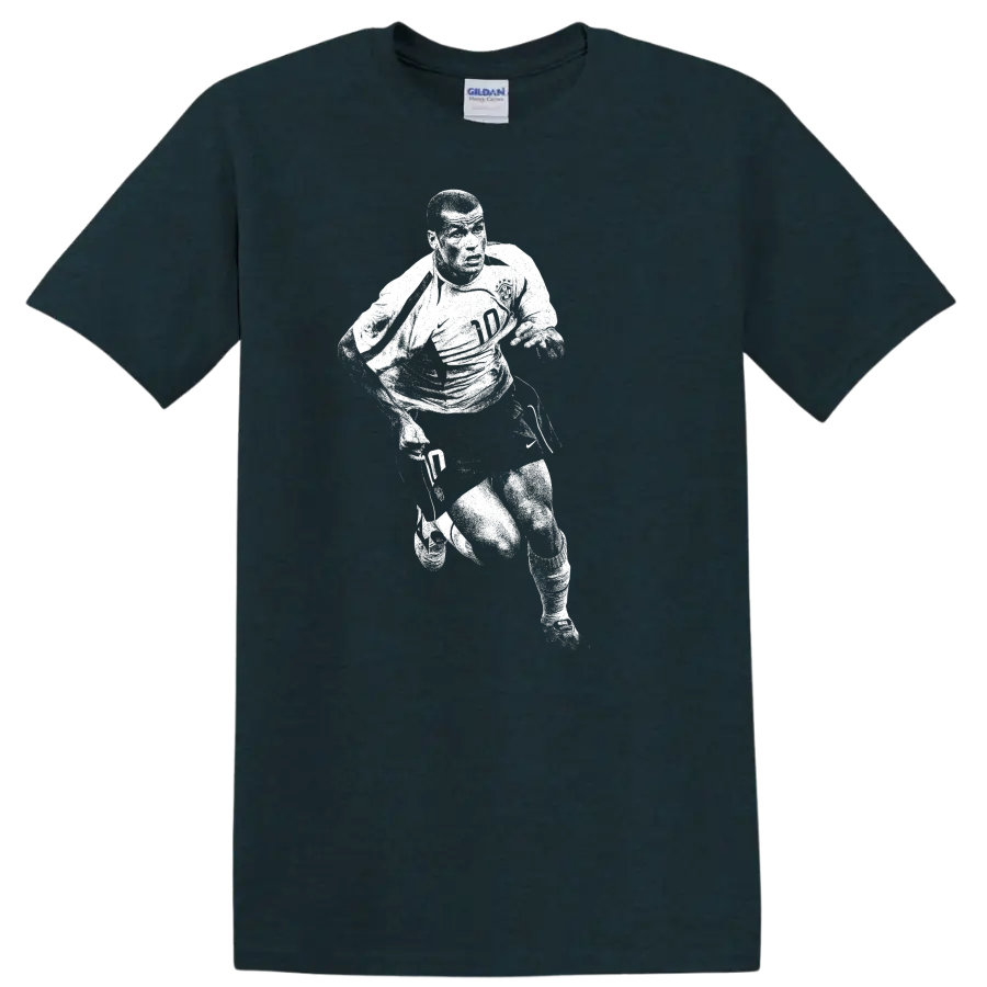Retro Ronaldo Nazário soccer player silhouette portrait T - Midnight (Green)