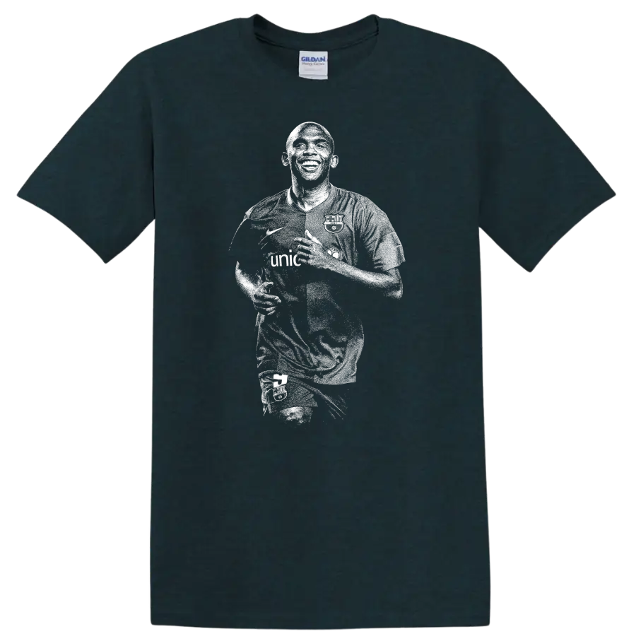 Retro soccer portrait style of Samuel Eto'o on a black T - Midnight (Green)