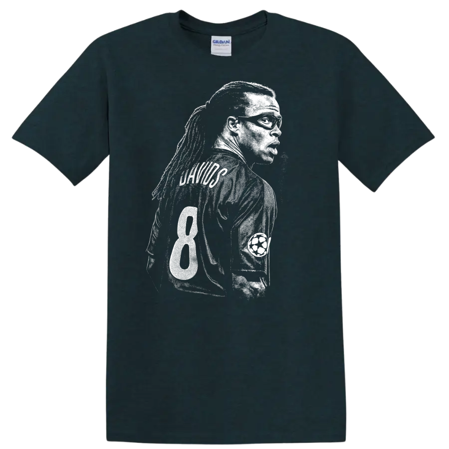 Black and white retro soccer player portrait design T - Midnight (Green)