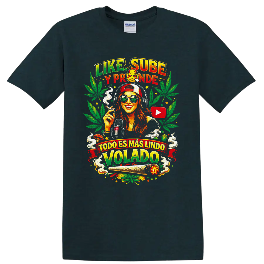 Cannabis culture woman with headphones, microphone, leaves, and Spanish slogan art on a Midnight (Green) T Shirt