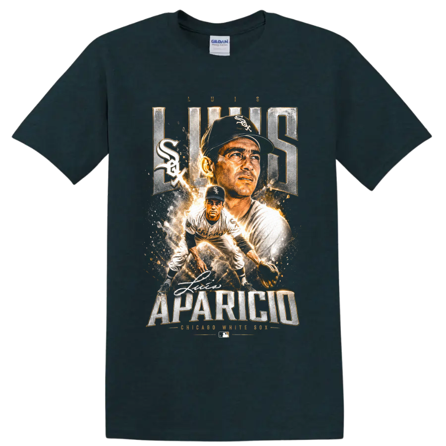 Luis Aparicio Chicago White Sox vintage baseball portrait and fielding graphic on a Midnight (Green) T Shirt