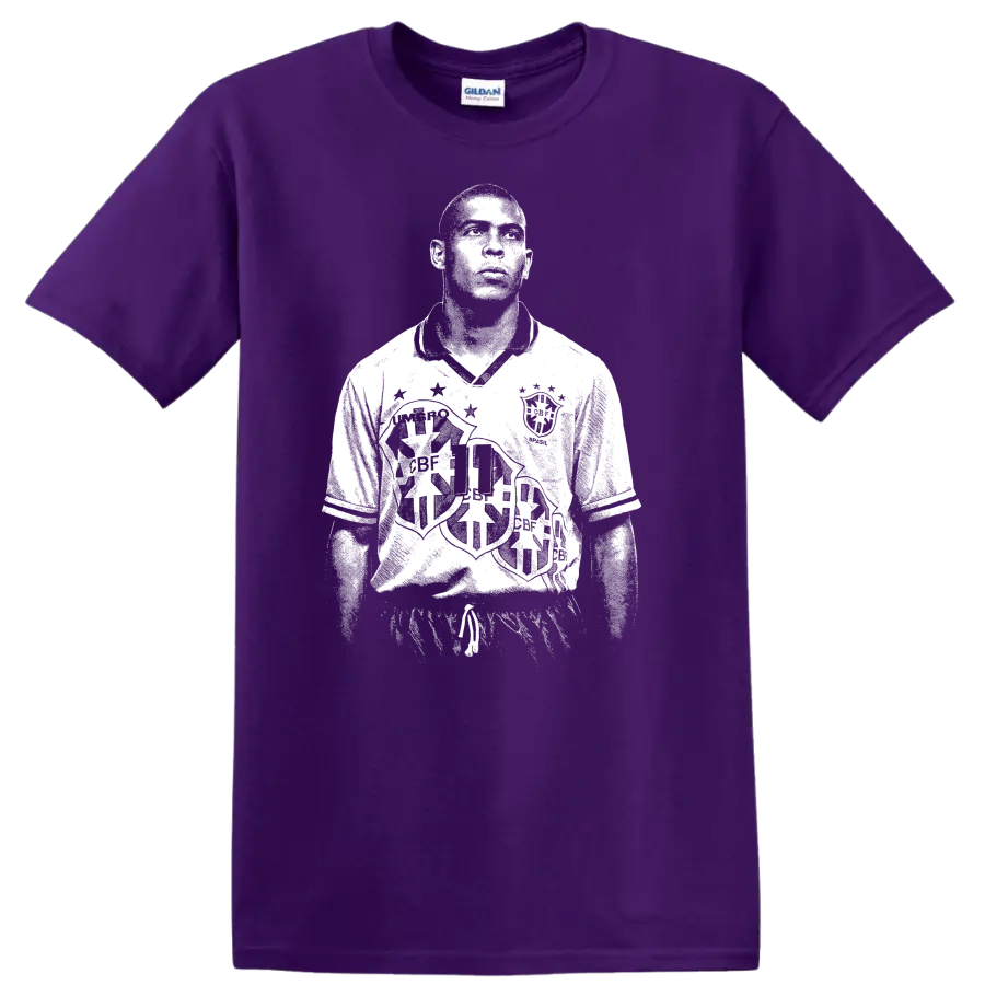 Retro soccer portrait of Ronaldo Nazário legend style - Purple