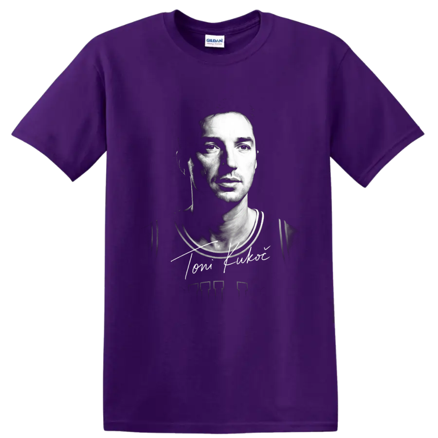 Toni Kukoč Chicago Bulls No. 7 monochrome basketball portrait with signature detail on a Purple T Shirt