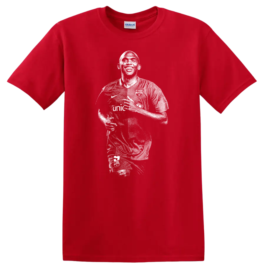 Retro soccer portrait style of Samuel Eto'o on a black T - Red
