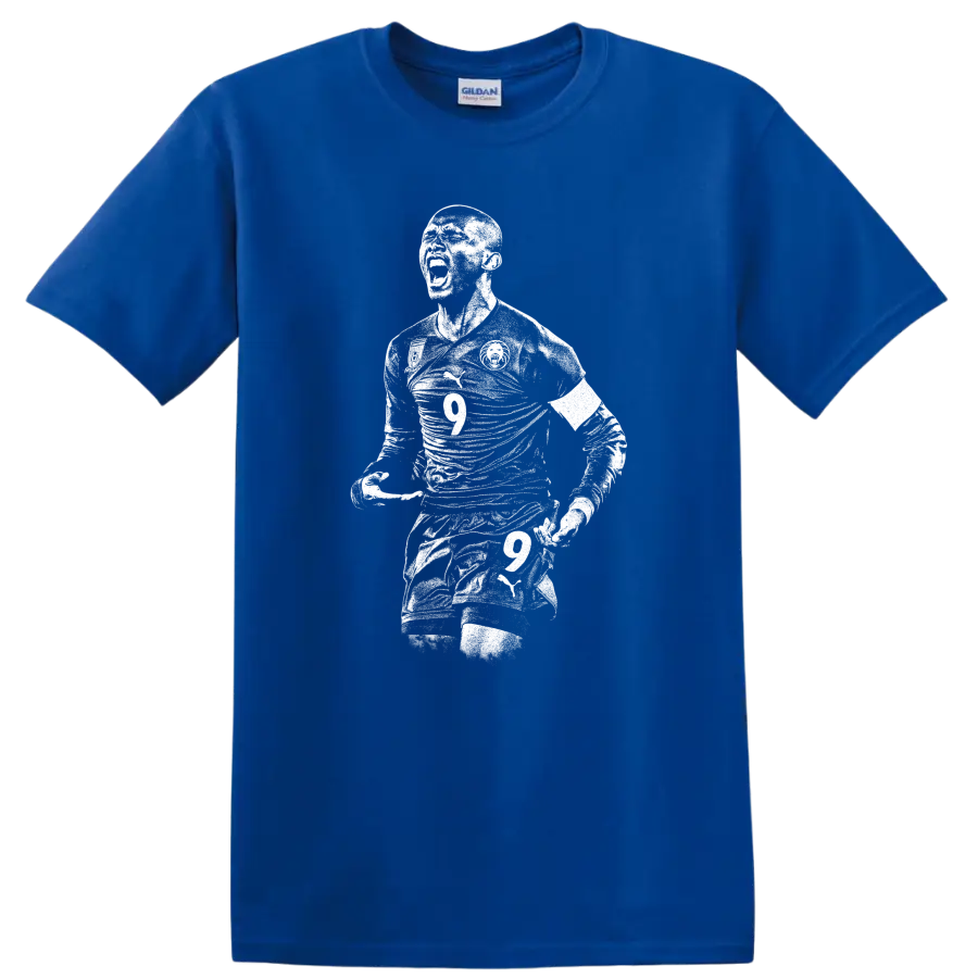 Black and white retro soccer player portrait graphic T - Royal (Blue)